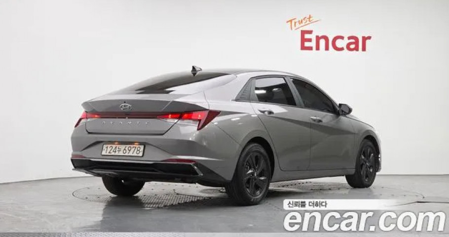 Hyundai Avante (Elantra) 