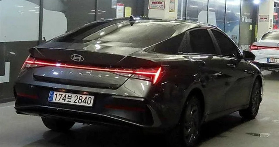 Hyundai Avante (Elantra) 