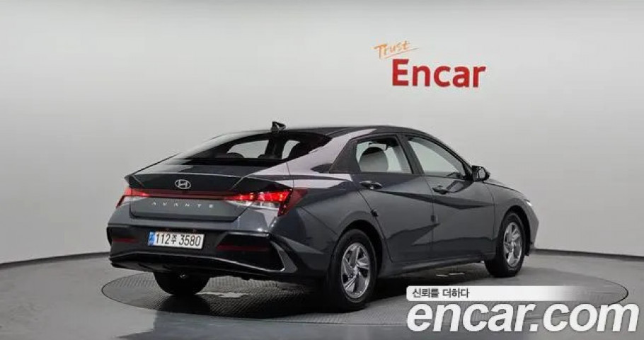 Hyundai Avante (Elantra) 