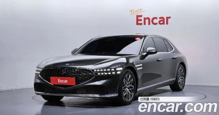 Genesis G90 