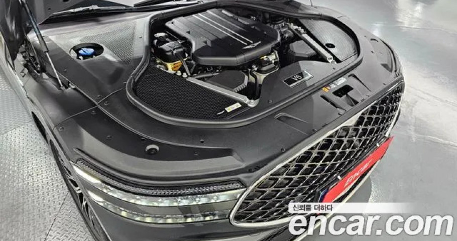 Genesis G90 