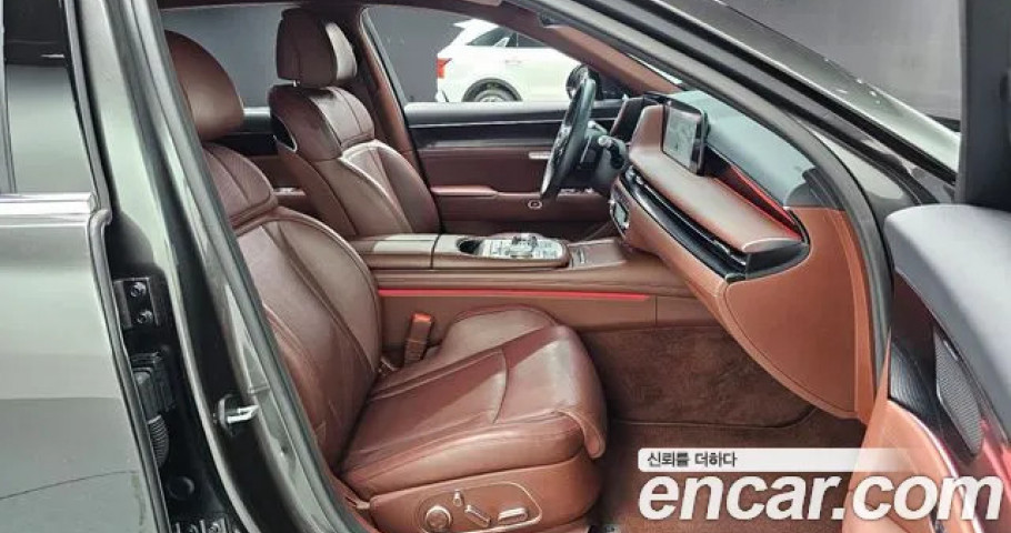 Genesis G90 