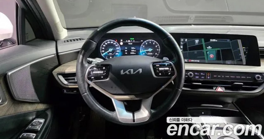 Kia K8 