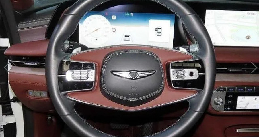 Genesis G90 