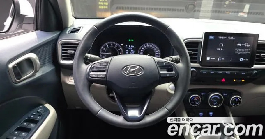 Hyundai Venue 