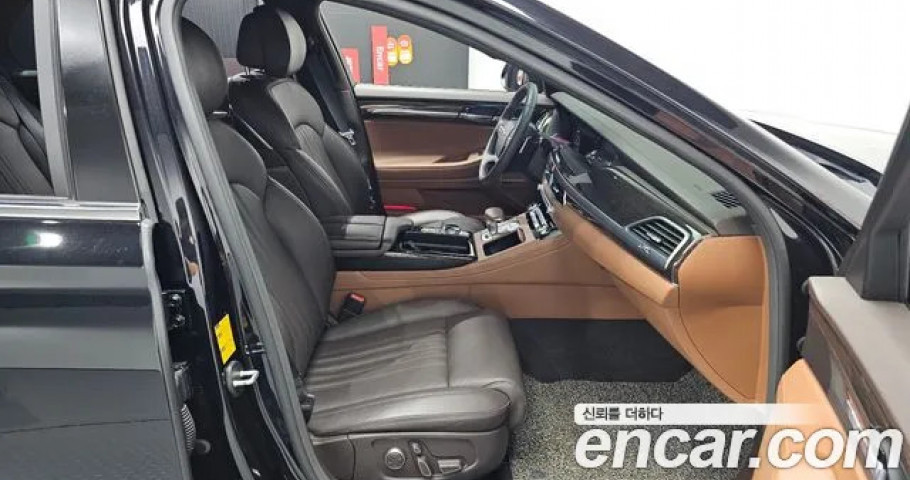 Genesis G90 