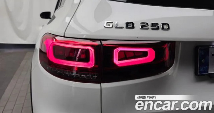 Mercedes-Benz Glb-Class 