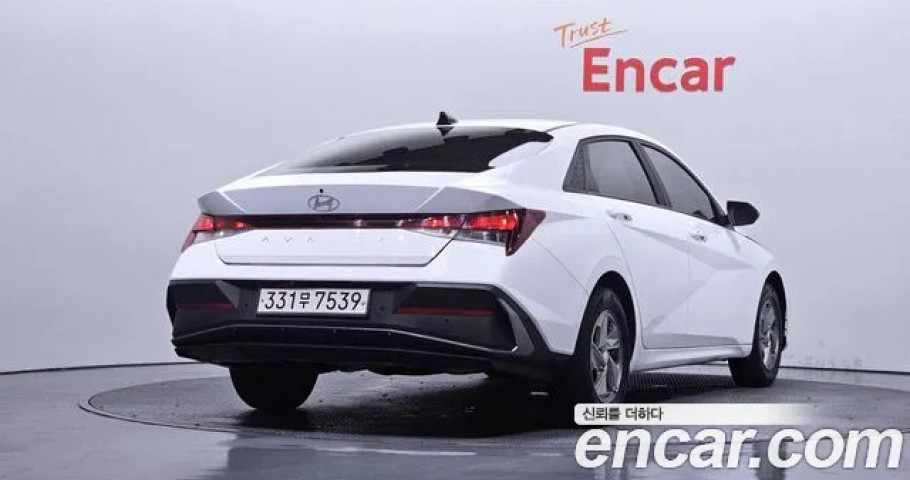 Hyundai Avante (Elantra) 