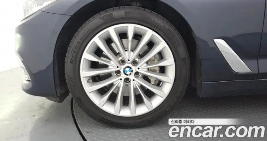 Bmw 5-Series 