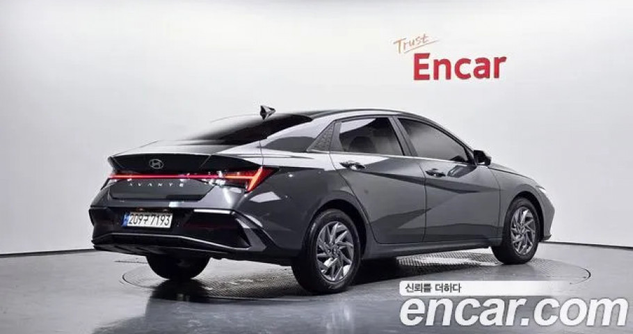 Hyundai Avante (Elantra) 