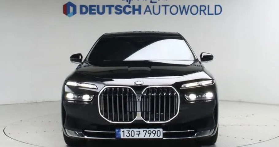 Bmw 7-Series 