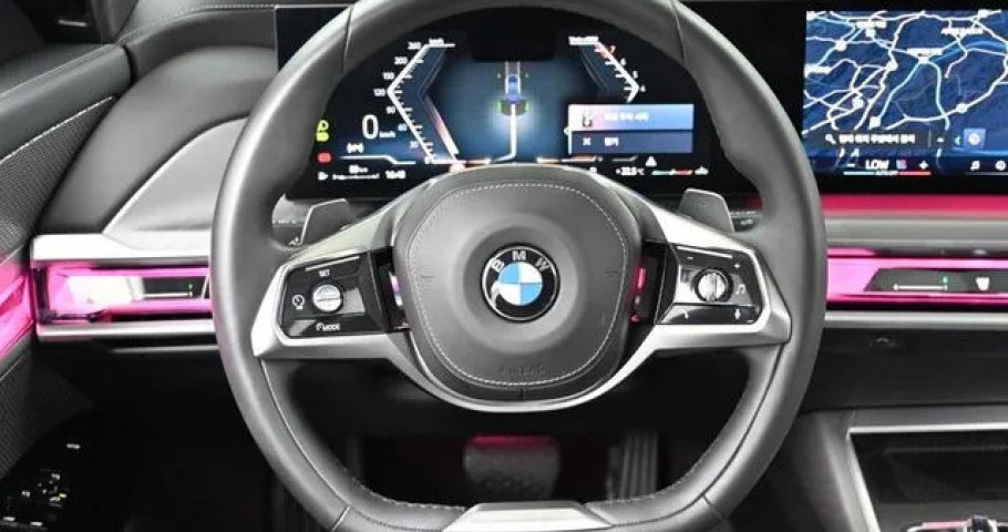 Bmw 7-Series 