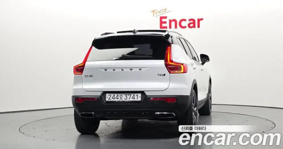 Volvo Xc40 