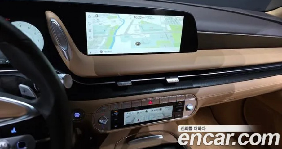 Genesis G90 