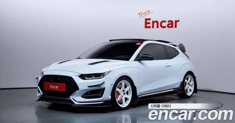 Hyundai Veloster 