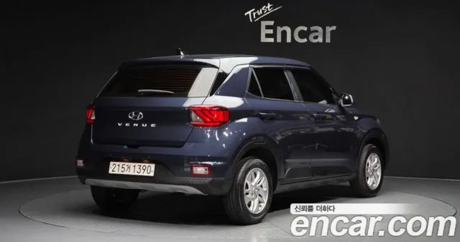 Hyundai Venue 