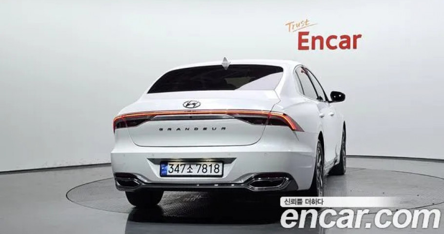 Hyundai Grandeur 