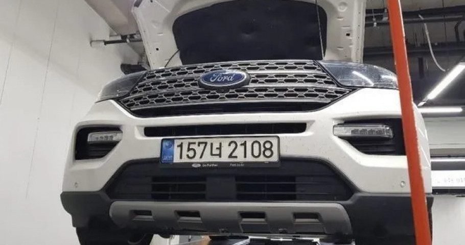 Ford Explorer 
