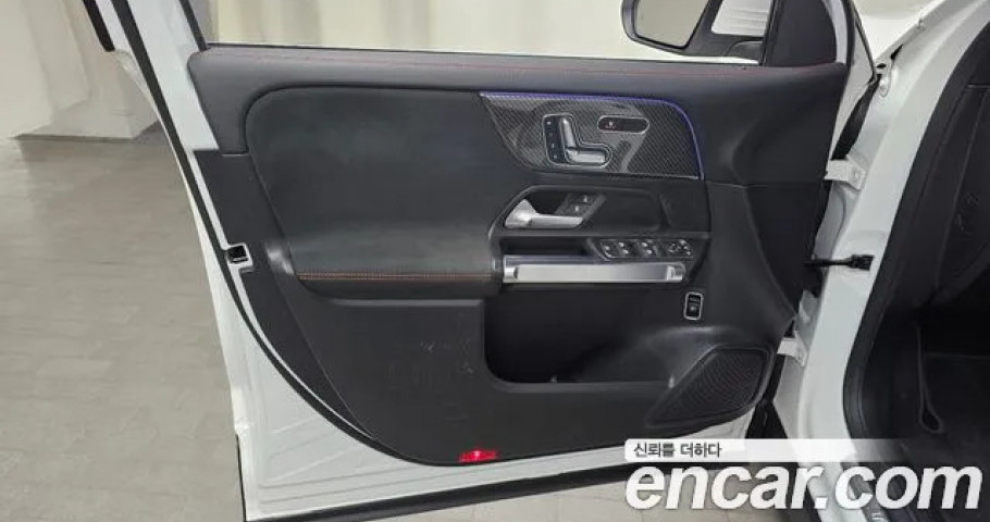 Mercedes-Benz Glb-Class 