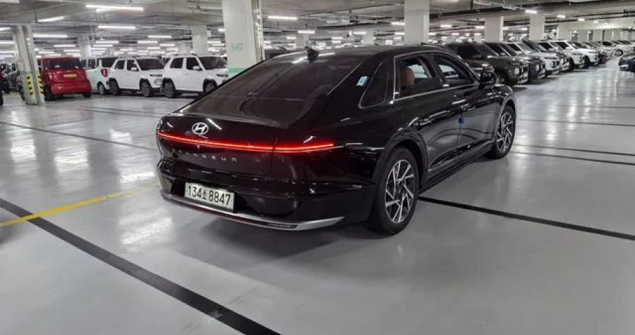 Hyundai Grandeur 