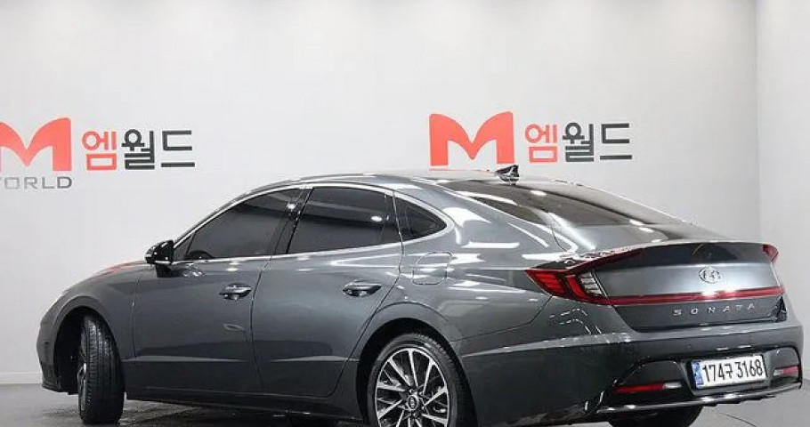 Hyundai Sonata 