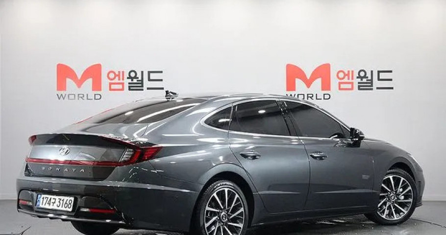 Hyundai Sonata 