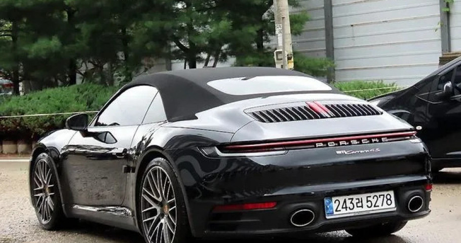 Porsche 911 
