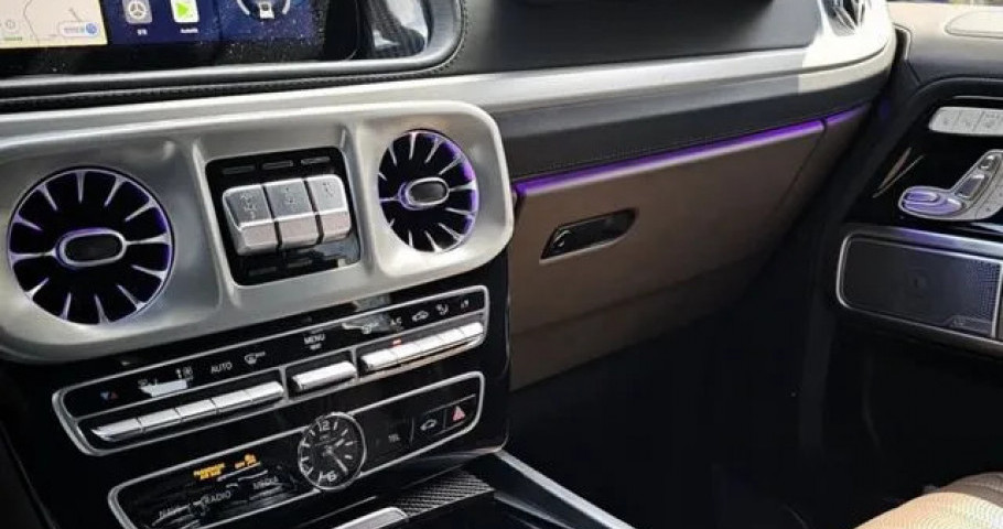 Mercedes-Benz G-Class 