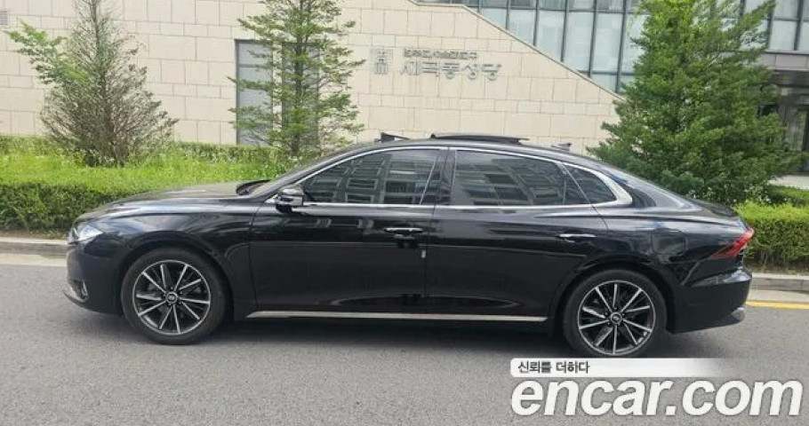 Hyundai Grandeur 