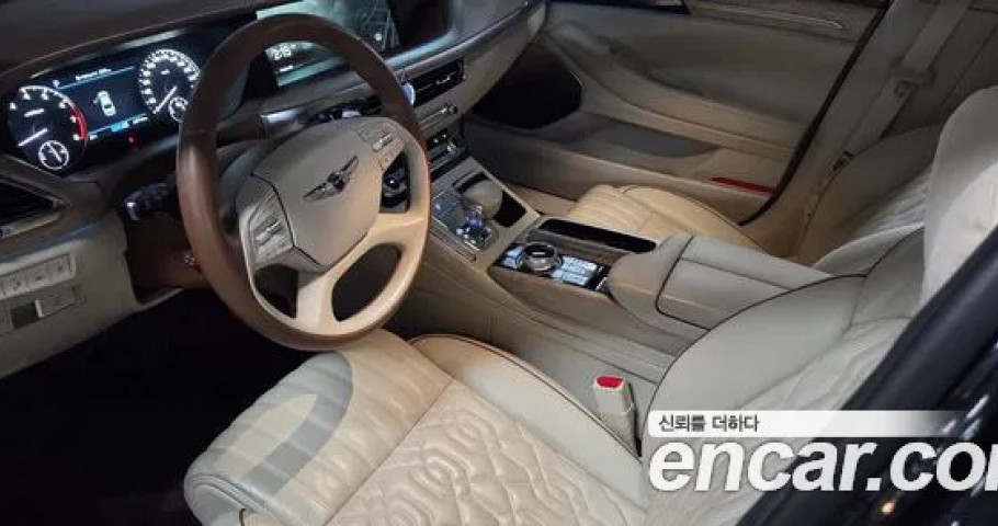 Genesis G90 