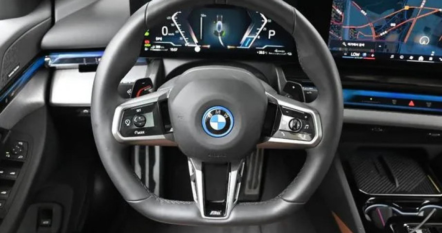 Bmw 5-Series 