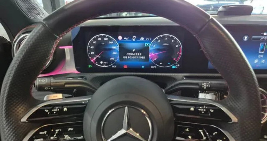Mercedes-Benz Cla-Class 