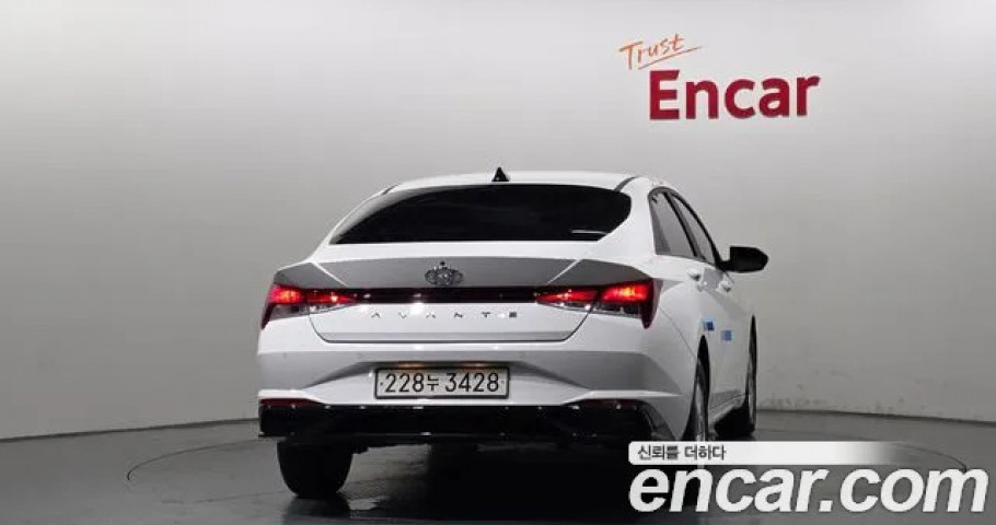 Hyundai Avante (Elantra) 