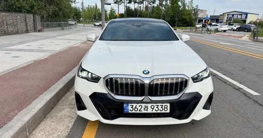 Bmw 5-Series 