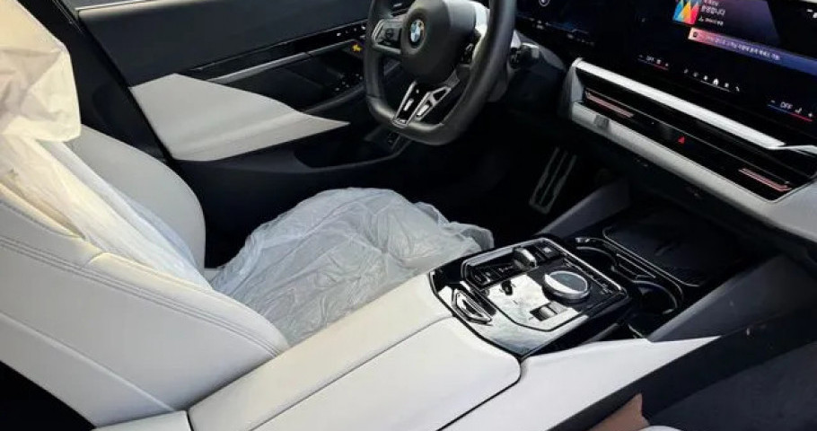Bmw 5-Series 