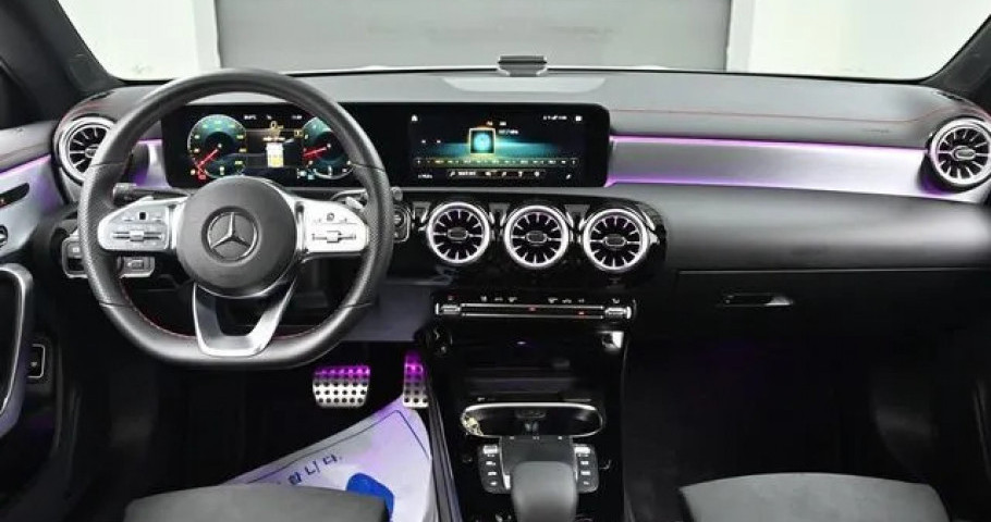 Mercedes-Benz Cla-Class 