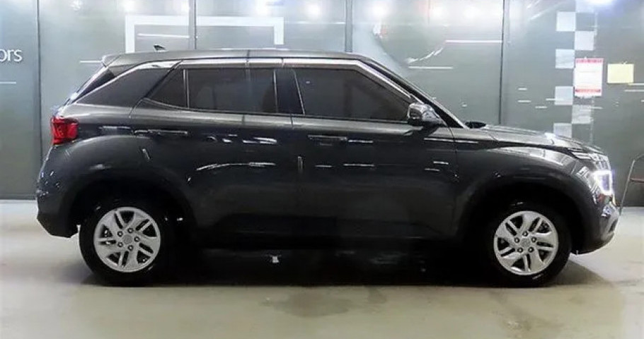 Hyundai Venue 