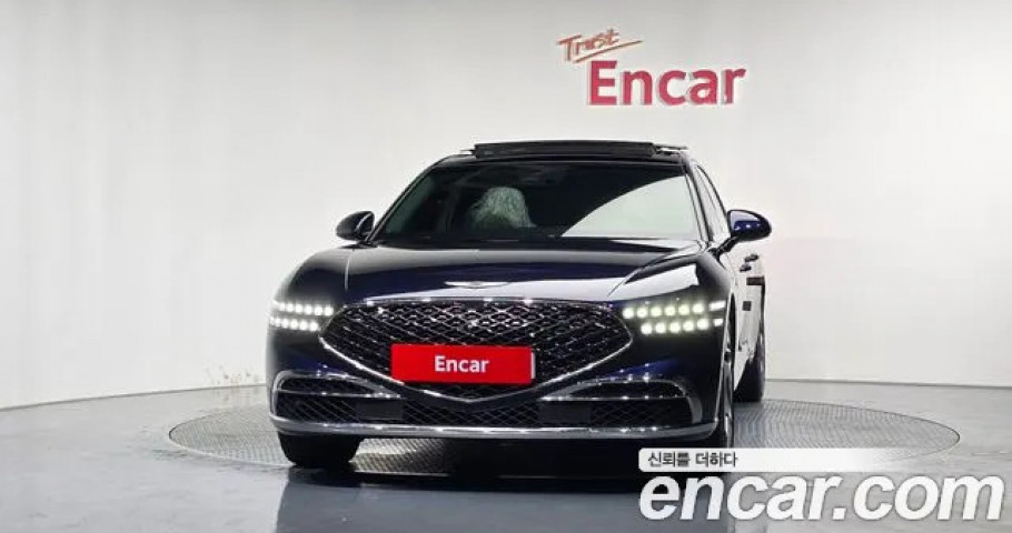 Genesis G90 