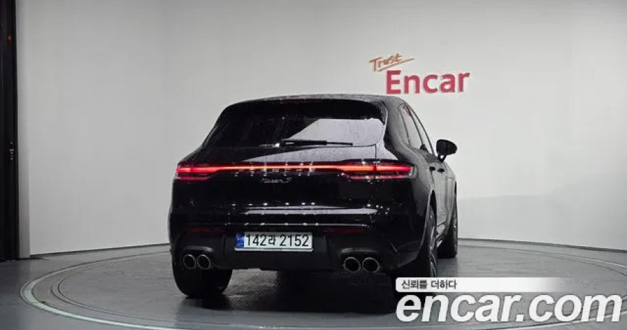 Porsche Macan 