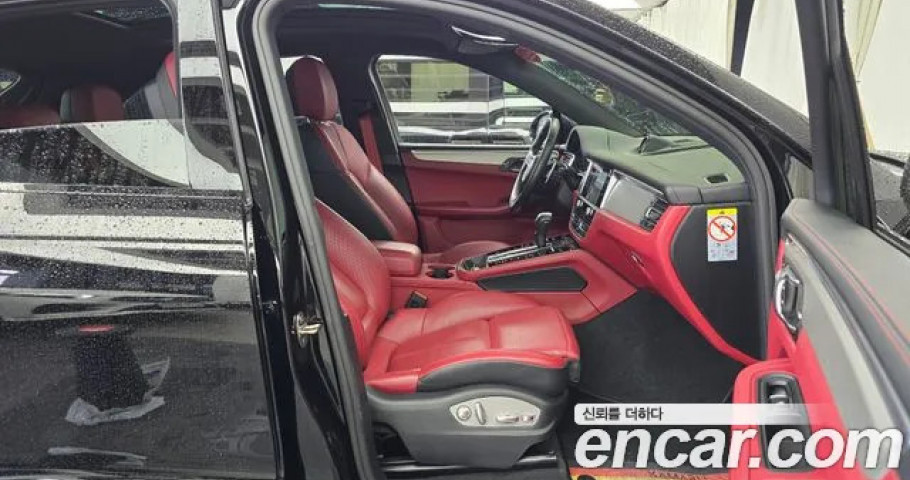 Porsche Macan 