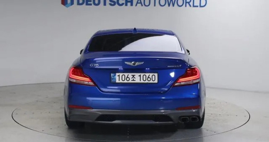 Genesis G70 