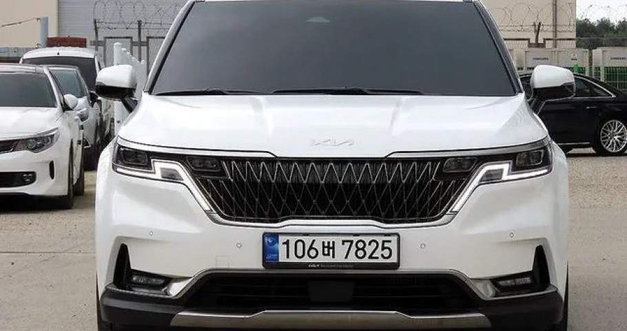 Kia Carnival 