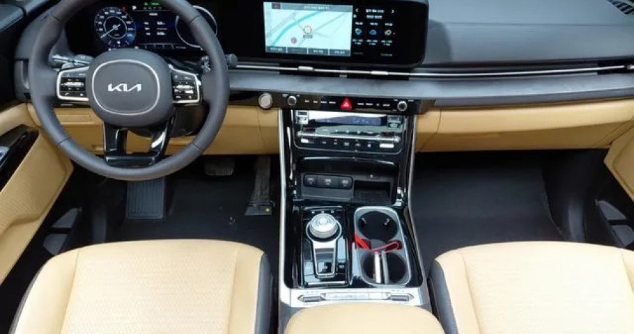 Kia Carnival 