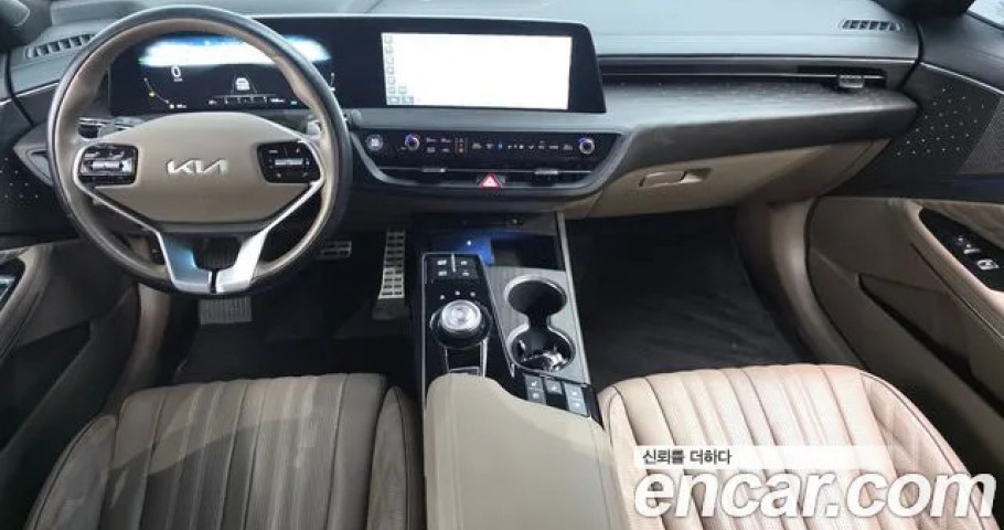 Kia K8 
