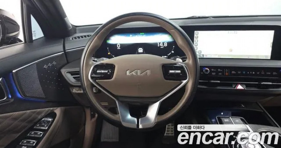 Kia K8 