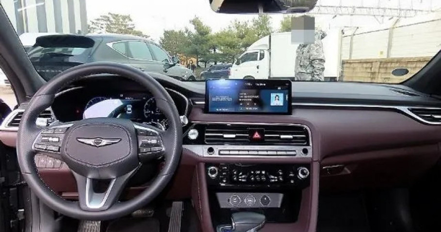 Genesis G70 