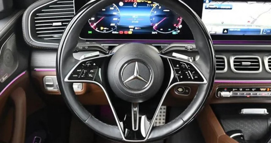 Mercedes-Benz Gls-Class 