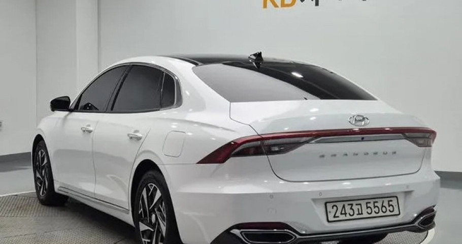 Hyundai Grandeur 
