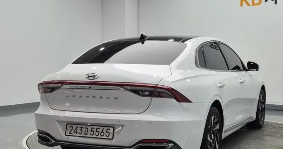 Hyundai Grandeur 
