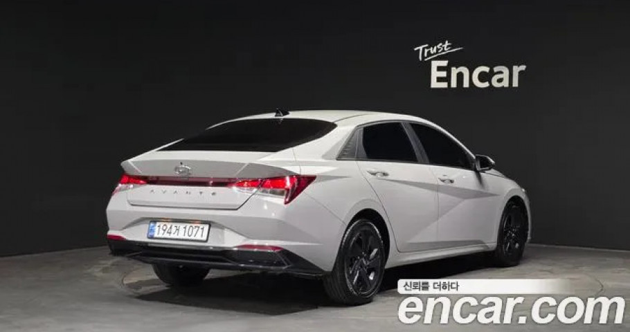 Hyundai Avante (Elantra) 